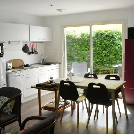 Maison Des Herissons 4 Etoiles - Maison Independante Tres Cosy De 45M2 - Clim - Parking Gratuit ベッド・アンド・ブレックファスト