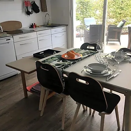 Maison Des Herissons 4 Etoiles - Maison Independante Tres Cosy De 45m2 - Clim - Parking Gratuit Bed & Breakfast 4*